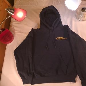 Gildan sweatshirt box 9